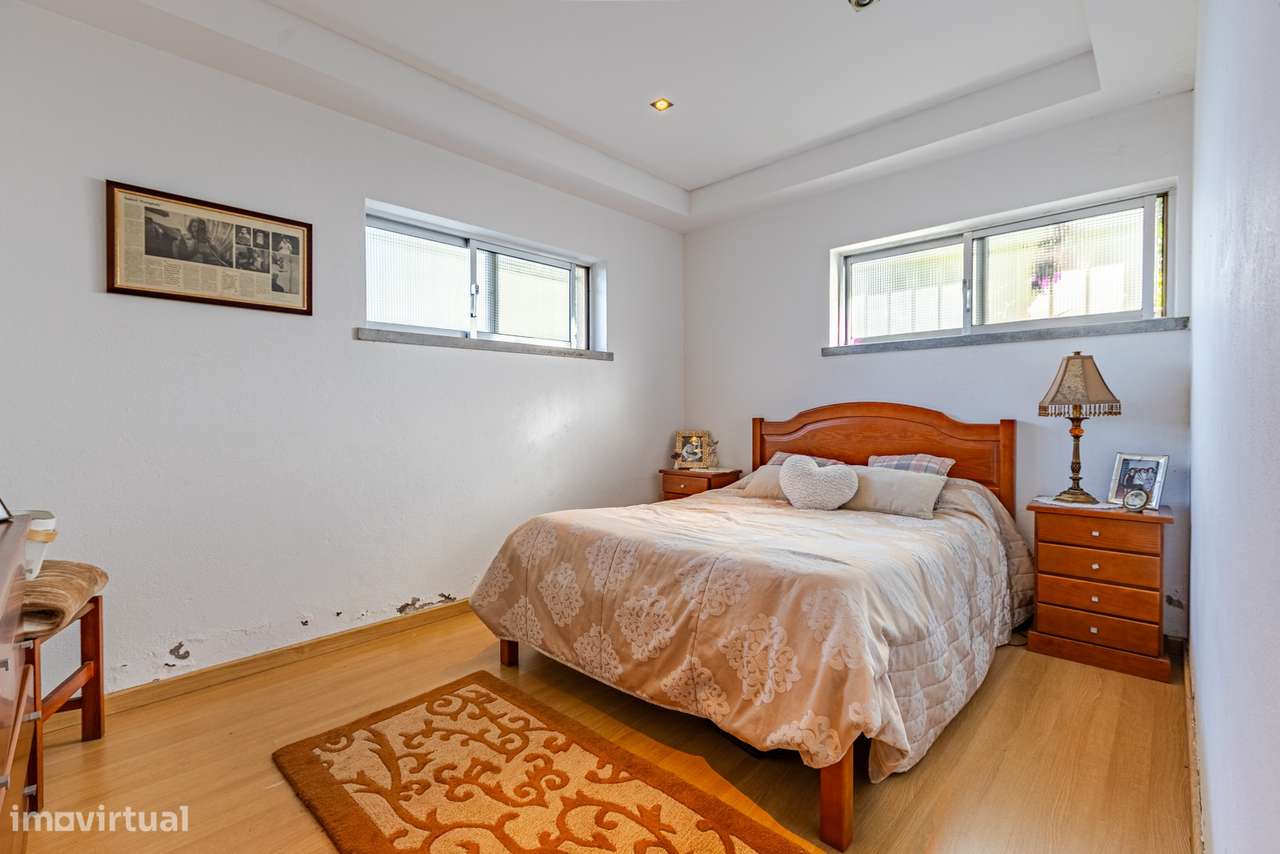 Excelente Moradia T3 - Fatima (Centro)-16