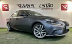 Lexus IS 300H Sport Edition - 4