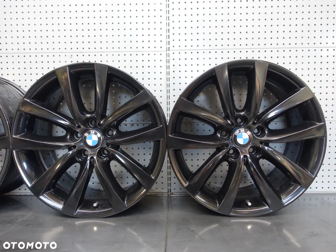 Felgi BMW F06 F10 F11 F12 F13 19" 8,5J IS33 5x120 6790178 - 5