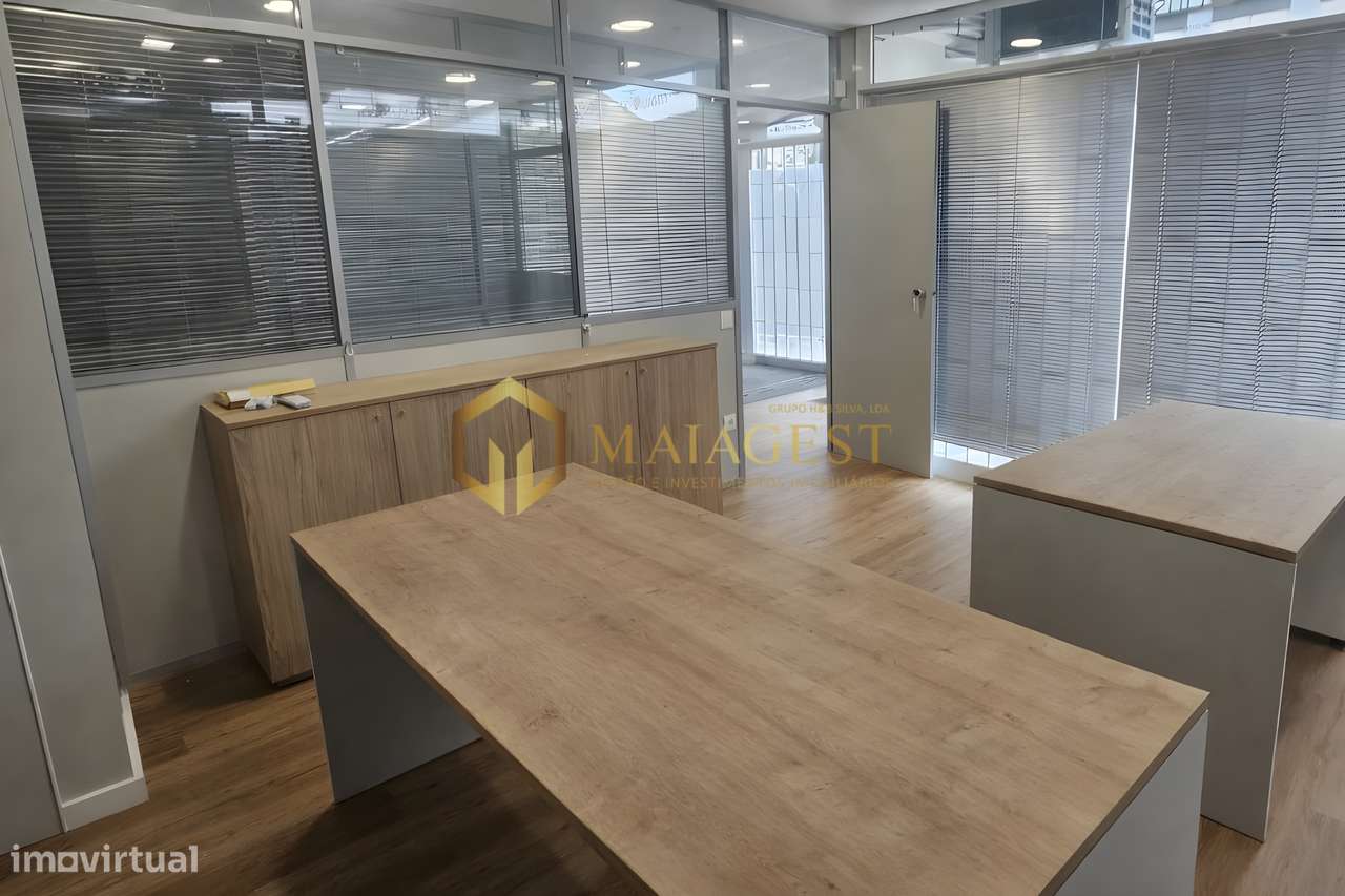 Gabinetes Novos para Arrendamento junto à Rotunda da Areosa - Grande imagem: 5/9