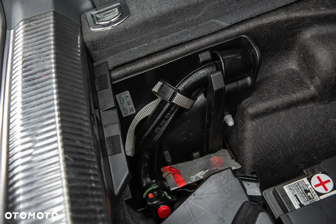 Audi A4 2.0 TDI Multitronic - 28
