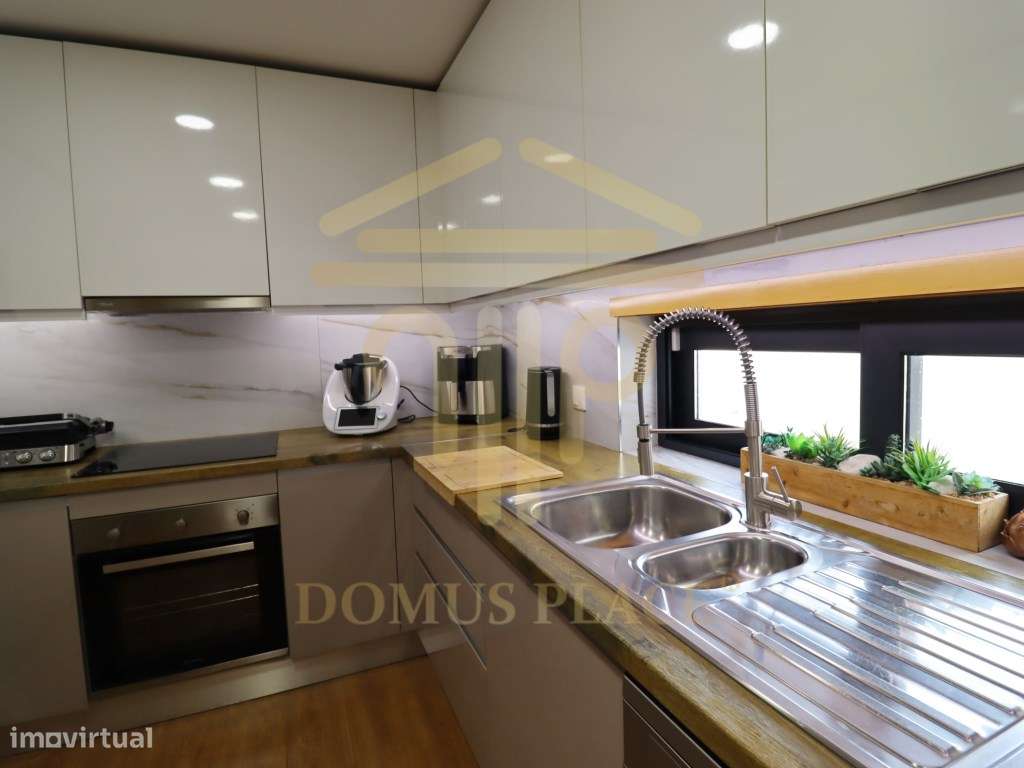 MORADIA T3 C/ JARDIM, TERRAÇO E GARAGEM | GUIFÕES-21