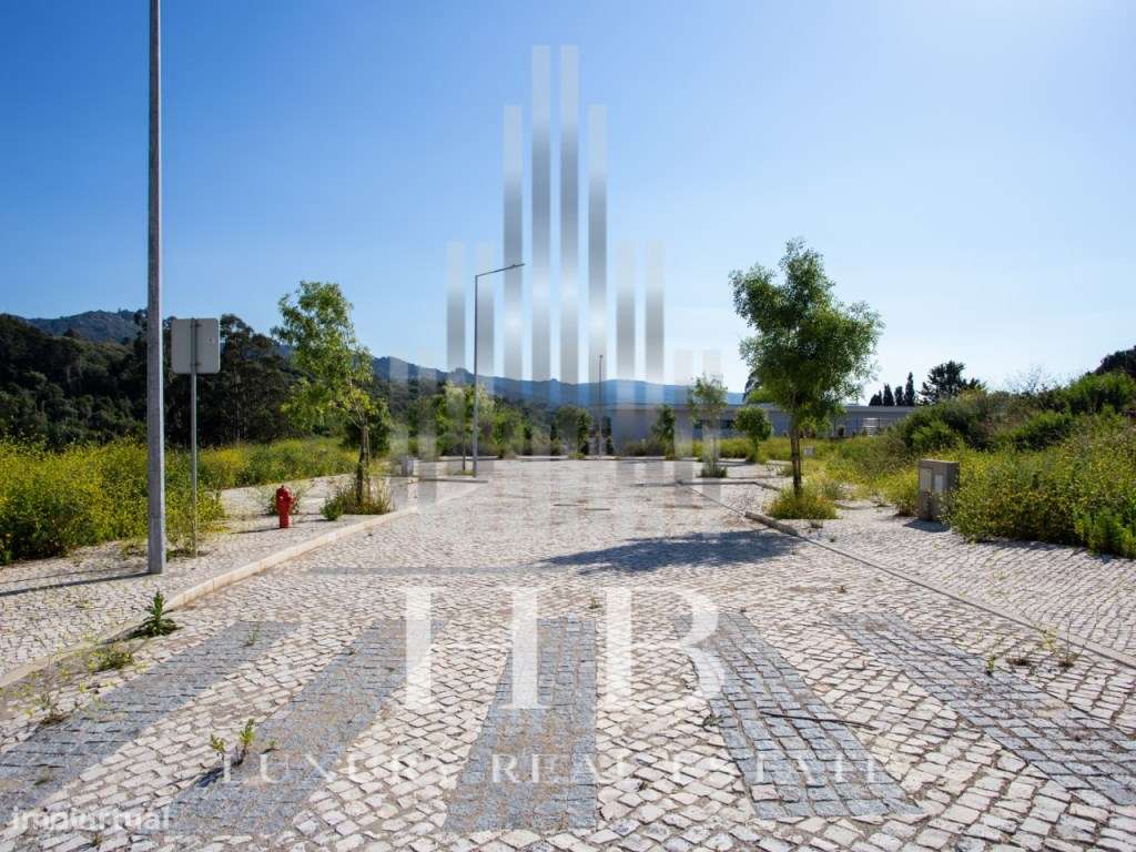 Lote de Terreno com Vista Serra de Sintra | Várzea de Sintra - Grande imagem: 2/21