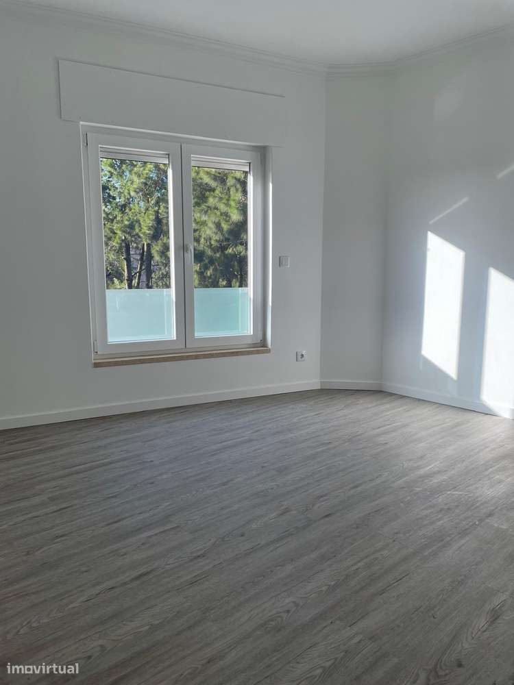 Moradia T3 Geminada - Estradas das Machadas - Totalmente Renovada-16