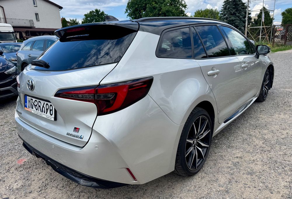 Toyota Corolla Seria E21 1.8 Hybrid GR Sport 2023