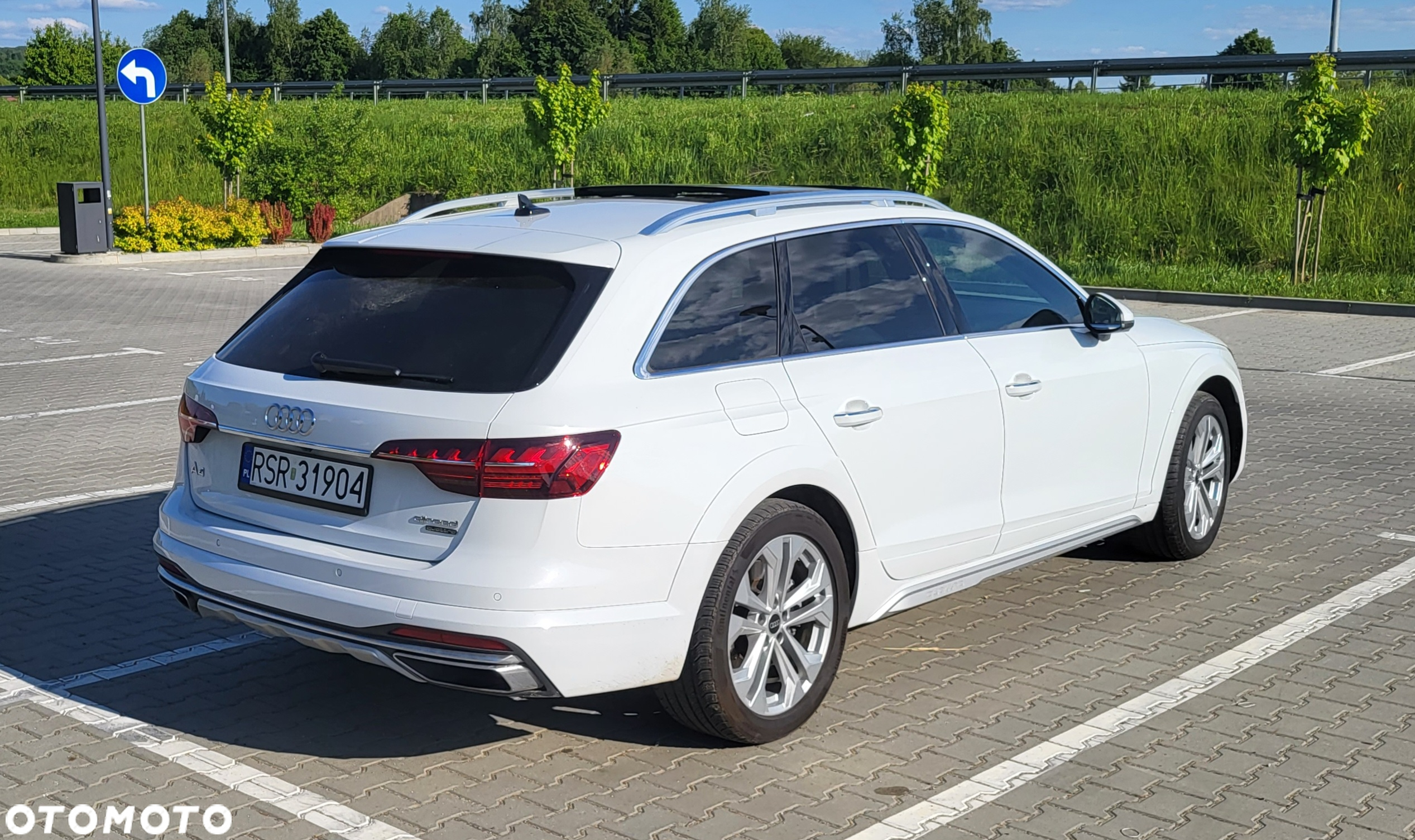 Audi A4 Avant 45 TFSI quattro S tronic - 8