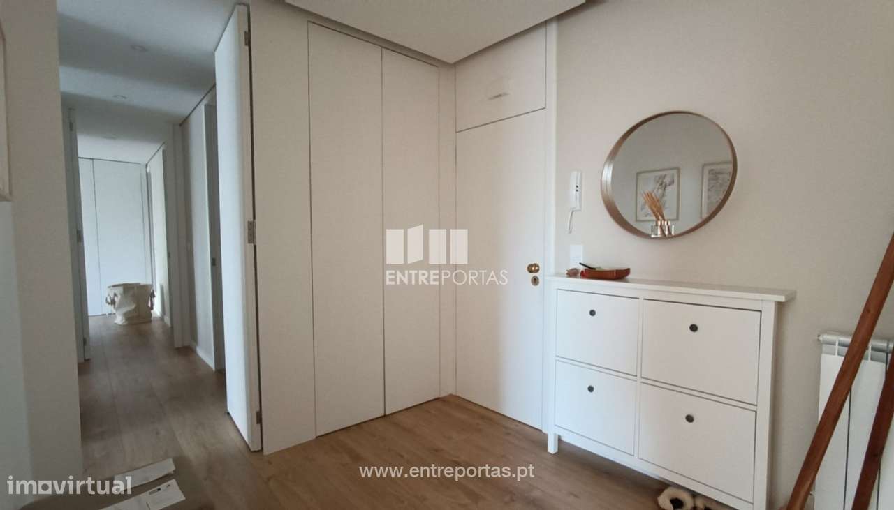 Venda de Apartamento T3 com vista mar, na Póvoa de Varzim - Grande imagem: 5/19