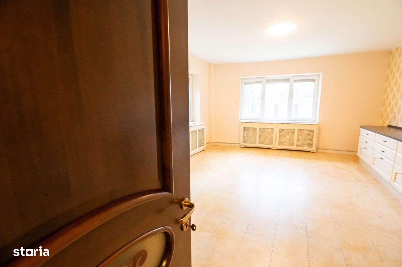 VANZARE IMOBIL P+2 BIROU, CLINICA, HOTEL-7