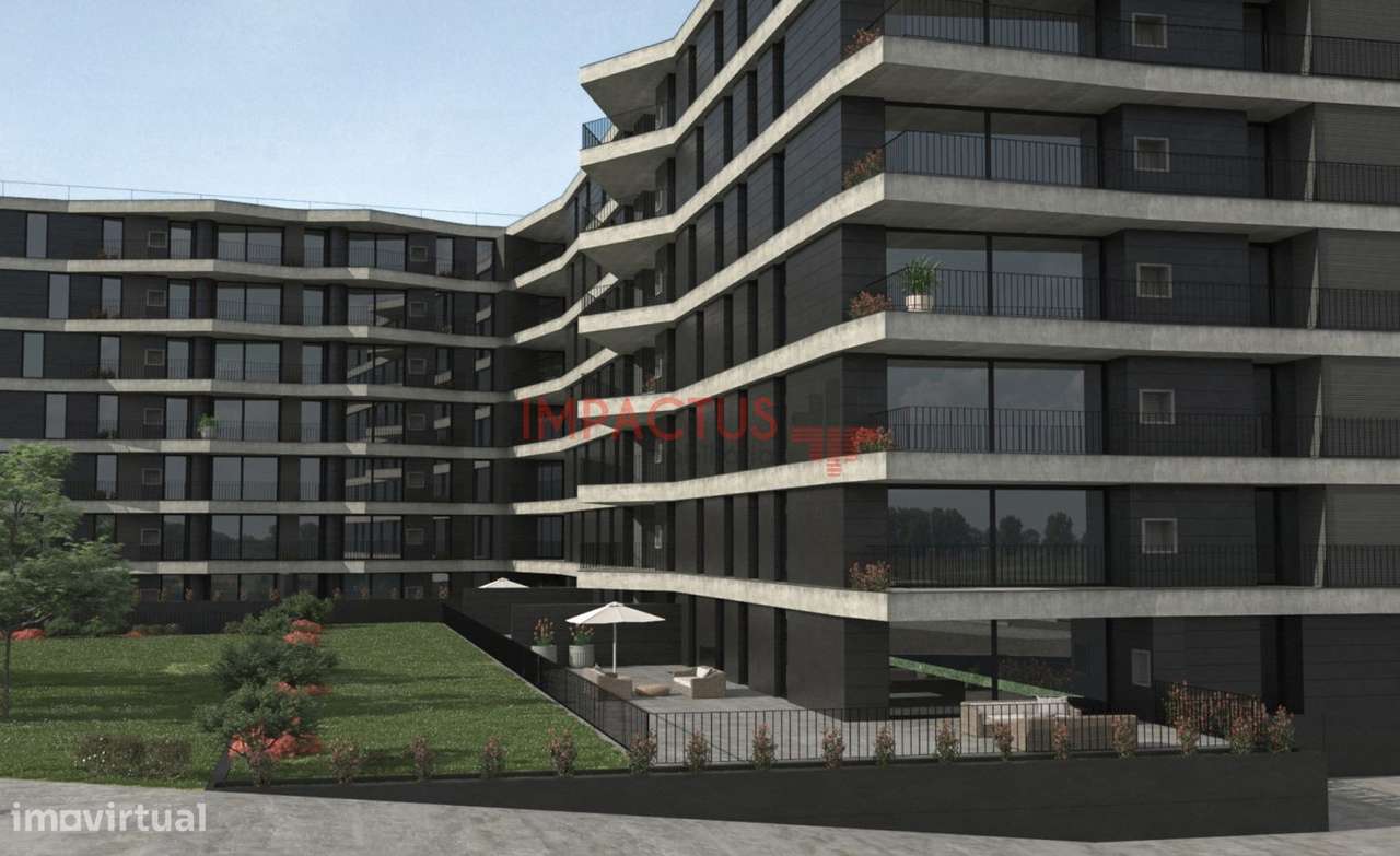 Loja com lugar de garagem - Grande imagem: 5/12