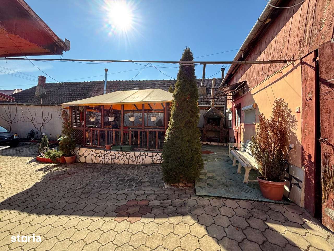 Casa single + 1200mp teren - Sura Mare-0