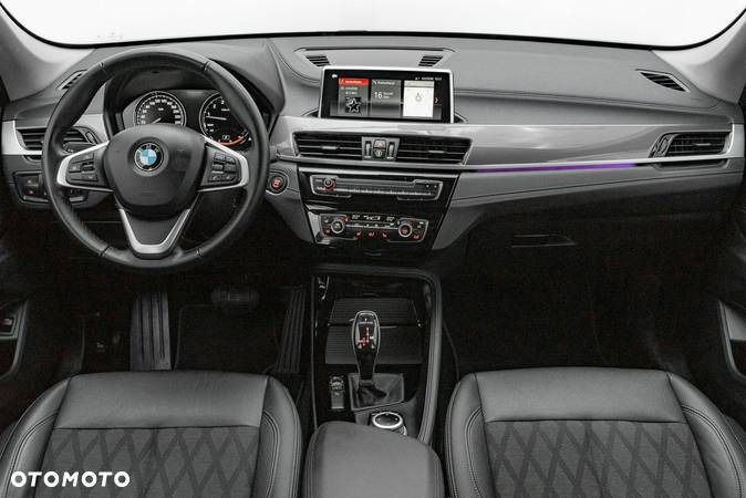 BMW X1 sDrive20i xLine - 17