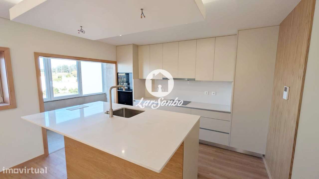 Andar moradia com garagem fechada em Modivas, Vila do Conde - Grande imagem: 5/25