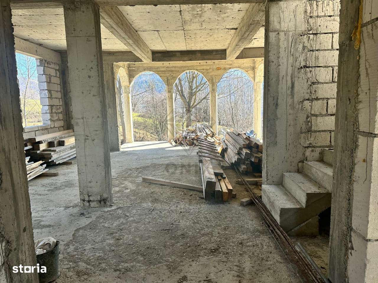 CASA DE VANZARE IN VALEA DOFTANEI-16