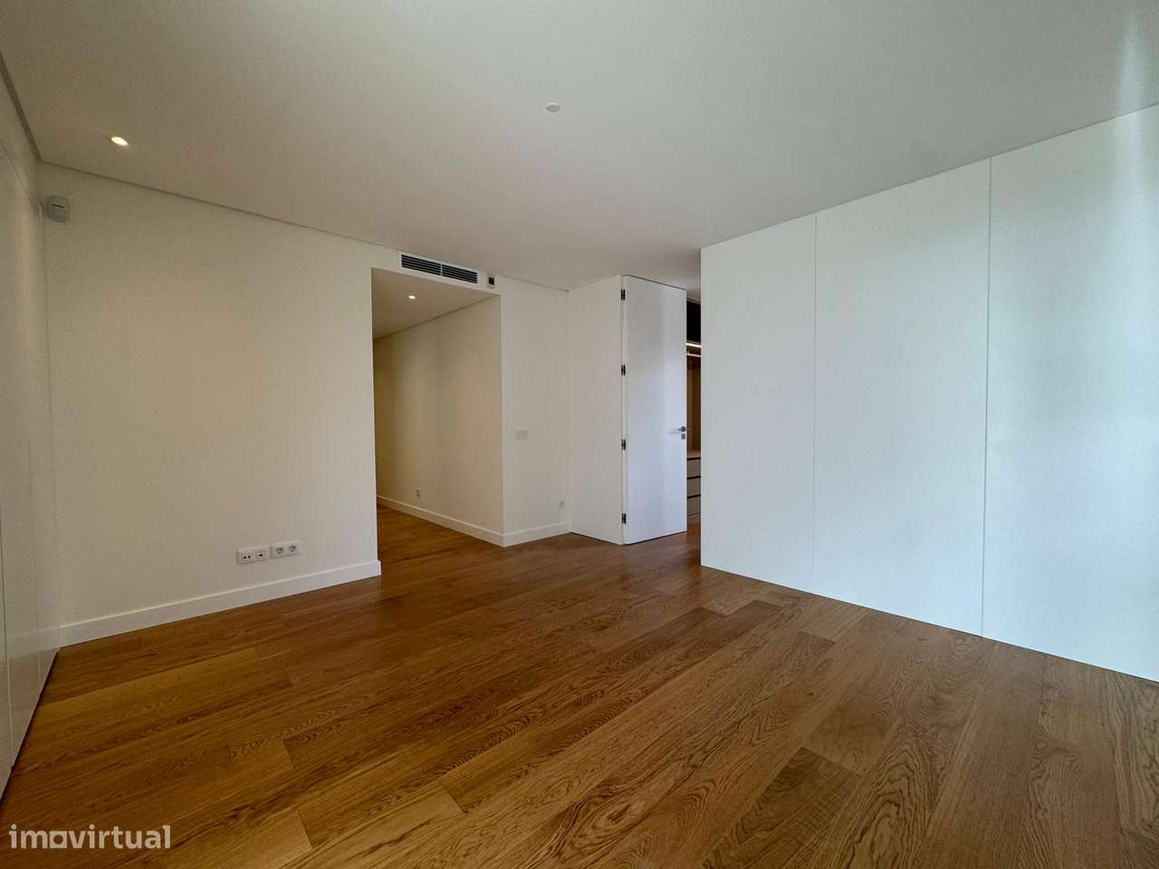 Apartamento T3 c/ vista rio-15