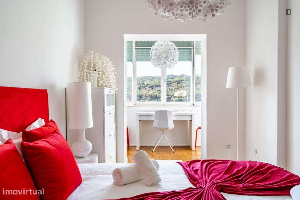 Apartamento com 2 quartos - localizado em Benfica Lisbon - Grande imagem: 4/31