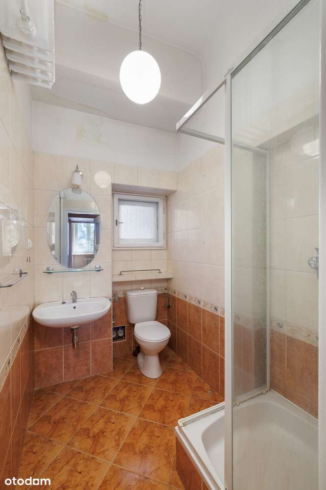 Jasne i wysokie mieszkanie w kamienicy z windą przy pl. Narutowicza!-8