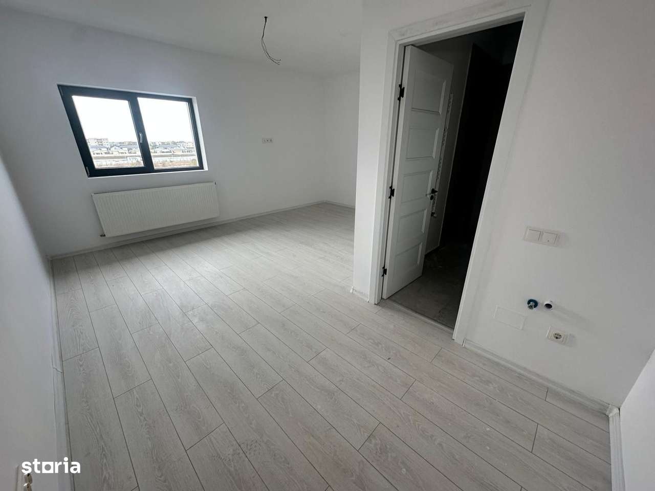 GARSONIERA - CRISUL REPEDE, BLOC NOU, BUCATARIE INCHISA, COMISION 0% - Imagine principală: 4/7