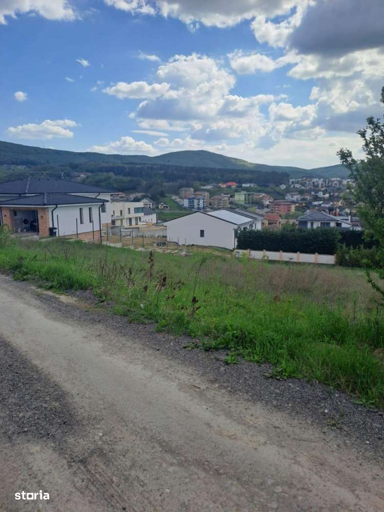 Teren intravilan 13 ari - cartierul LIVADA MESES-0