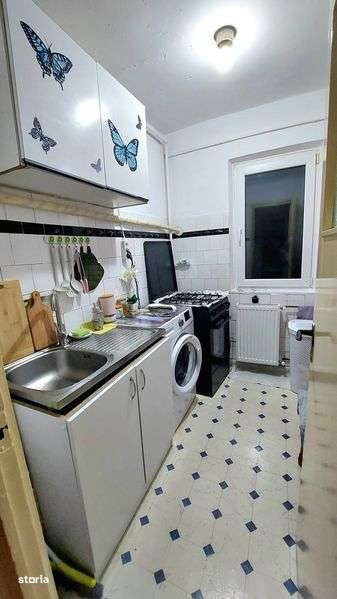 Inchiriez apartament  decomandat, 2 camere - Imagine principală: 4/4