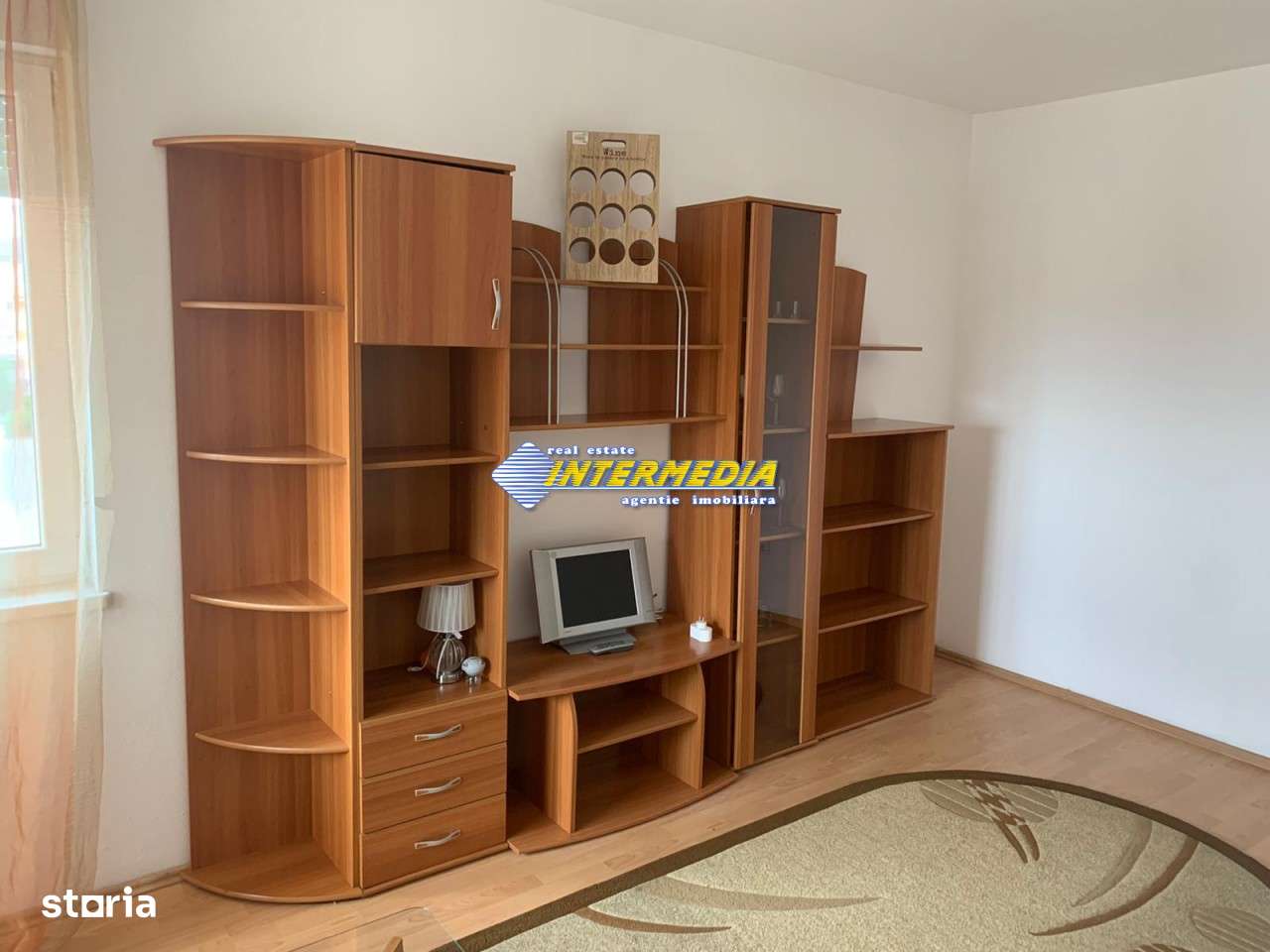 Apartament cu 2 camere de inchiriat Cetate finisat mobilat utilat - Imagine principală: 2/10