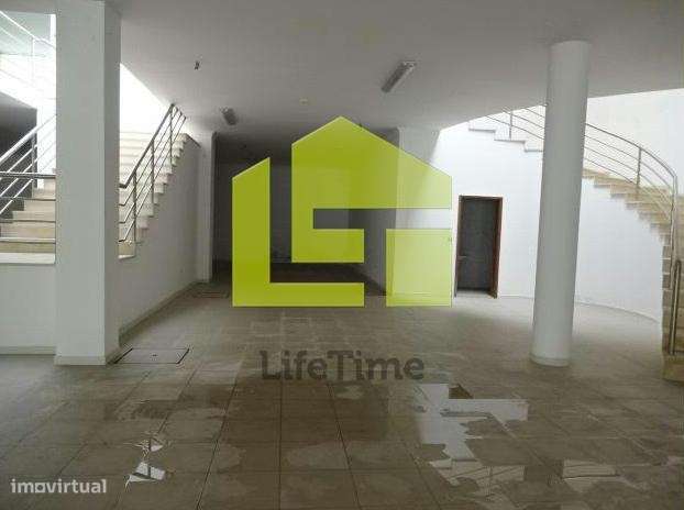 Loja Comércio de Rua em Santo Tirso com Financiamento - Grande imagem: 3/5