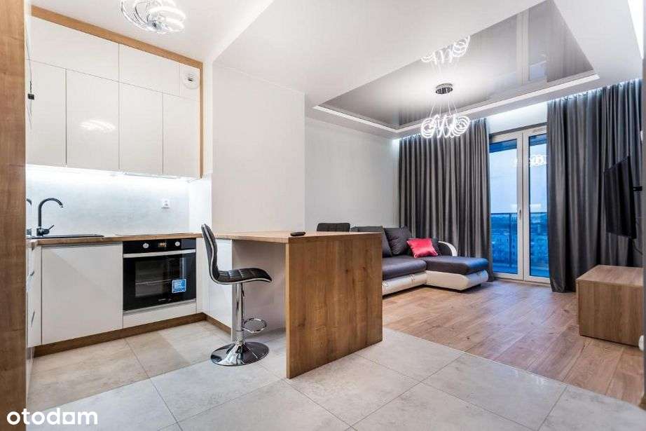 Apartament przy ul. Jurowieckiej, 8 piętro