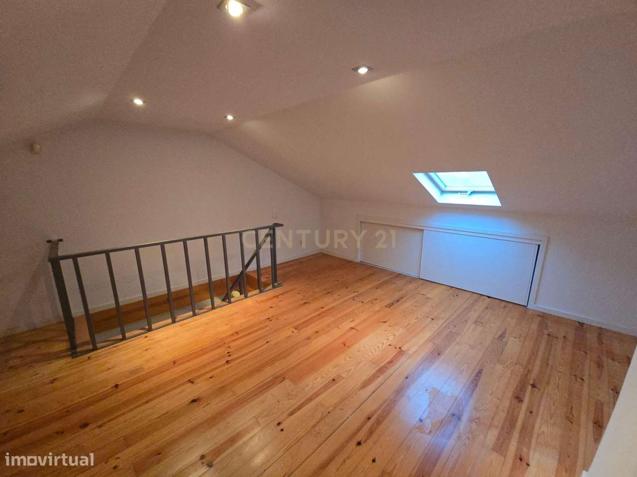 Moradia T4 na Senhora da Hora - Grande imagem: 4/21