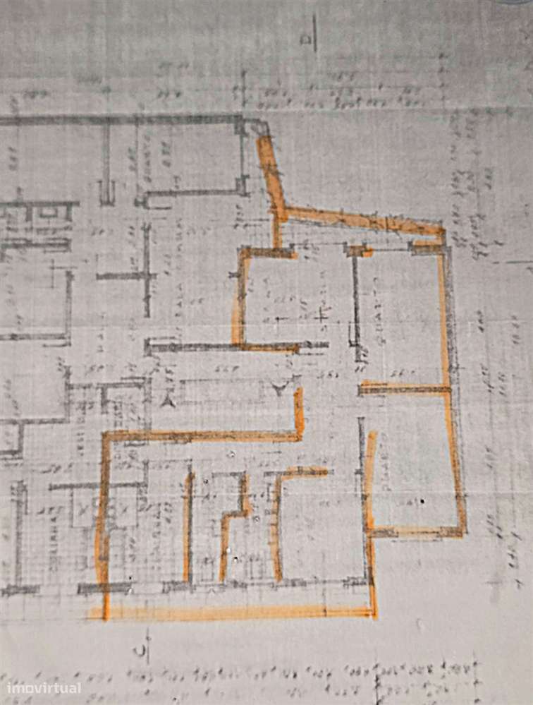 T3 Remodelado com varandas na Amadora, Mina De Água-18