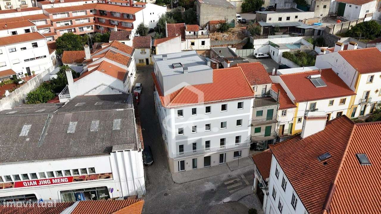 Loja, 153,14 m², Abrantes (São Vicente e São João) e Alferrarede-26