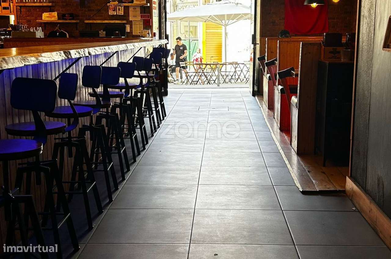 USAXE CLUB PORTO PARA TRESPASSE - Grande imagem: 4/16