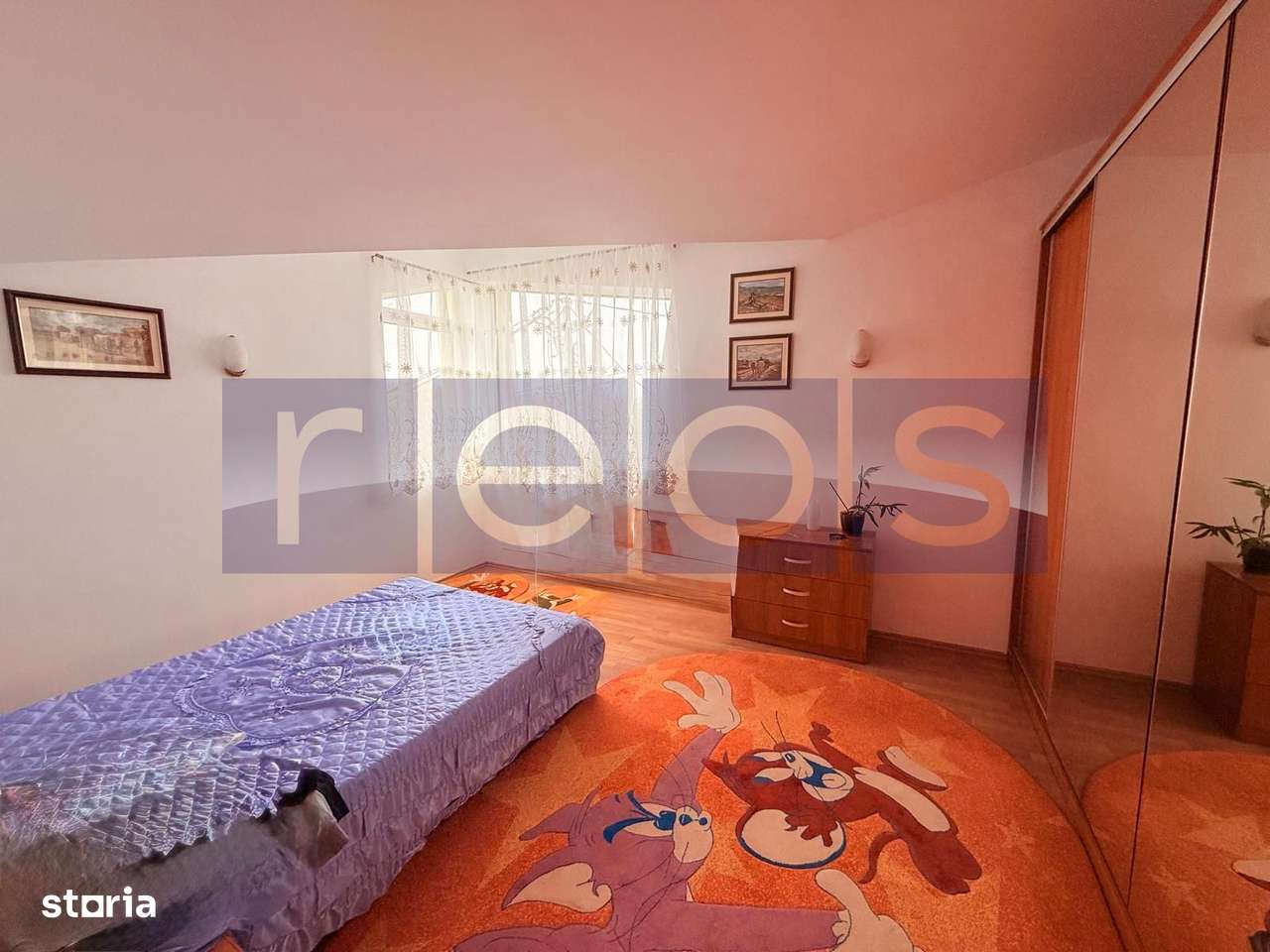 VANZARE VILA LA CHEIE | 280 MP | 1080 MP TEREN | 7 CAMERE | FUNDENI | - Imagine principală: 4/16