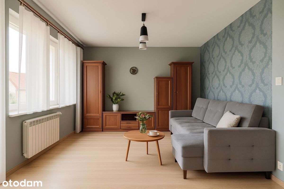 Dom 6 pokoi działka 852 m², ogród, garaże, taras-0