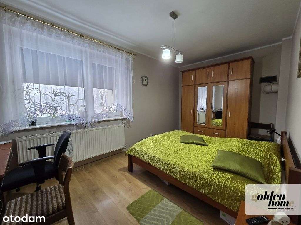 Dom z zabudowaniami gospodarskimi na działce 3478m-9