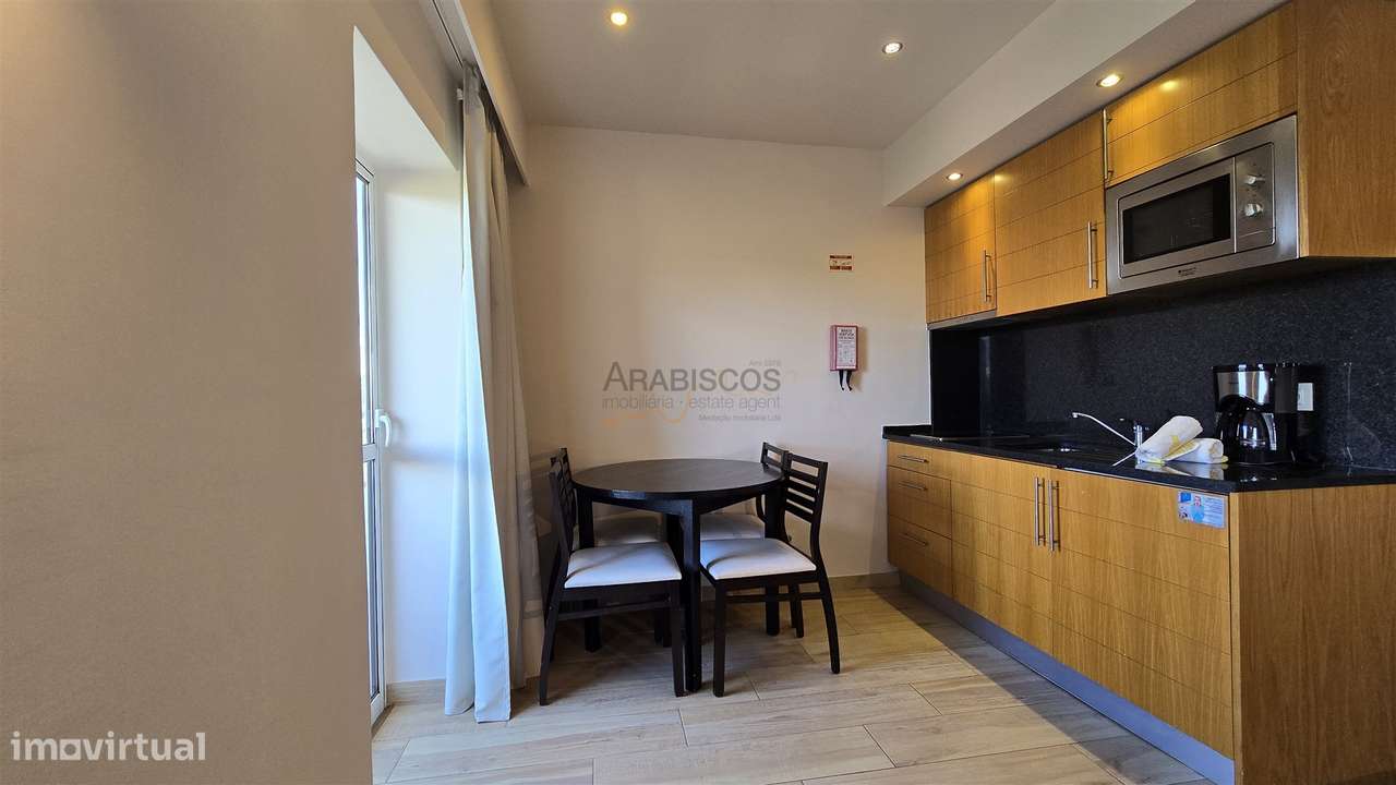 Estúdio T0 - Mobilado - Varanda - Piscina - Alvor - Torralta - Grande imagem: 4/21