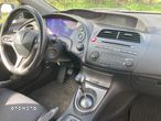 Honda Civic 1.8 Comfort - 13