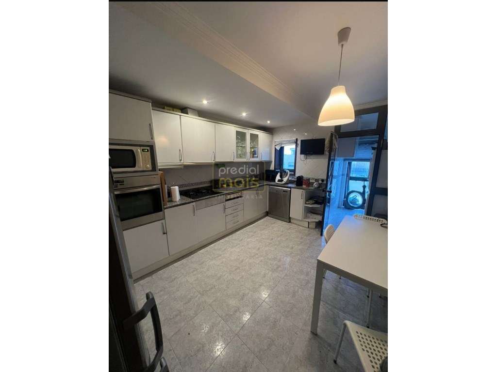 Apartamento T2 - Grande imagem: 2/6