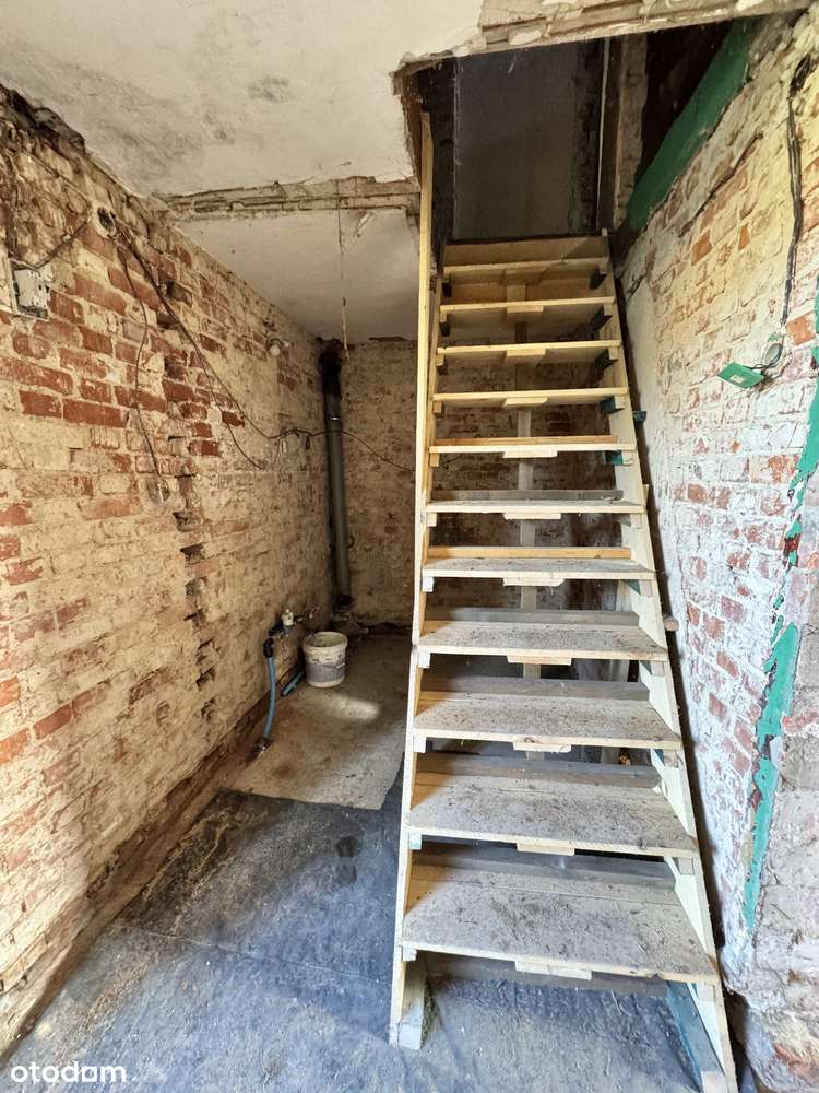 Mieszkanie z dużą działką 11 ar – do generalnego remontu - Pełny obrazek: 4/10