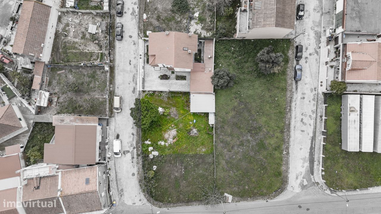Crie o Seu Lar de Sonho a Escassos Minutos de Lisboa: Terreno Urbano c - Grande imagem: 1/7