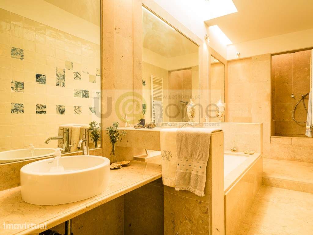 Moradia com piscina e vista mar na Charneca/Cascais-7