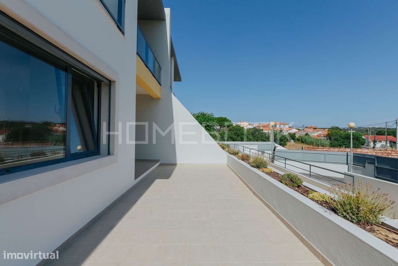 MORADIA T4+1 VÁRZEA DE SINTRA, 3 PISOS, GARAGEM e PISCINA-10