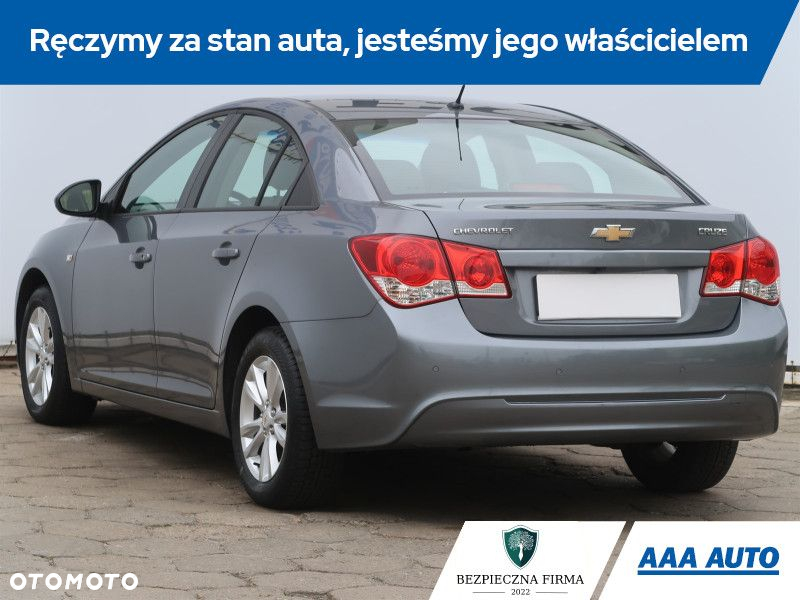 Chevrolet Cruze - 5