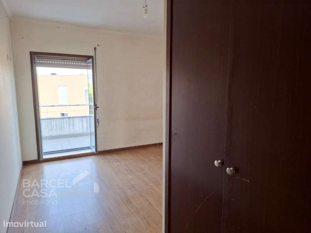 Apartamento T2 com Terraço em Galegos Santa Maria, Barcelos-13
