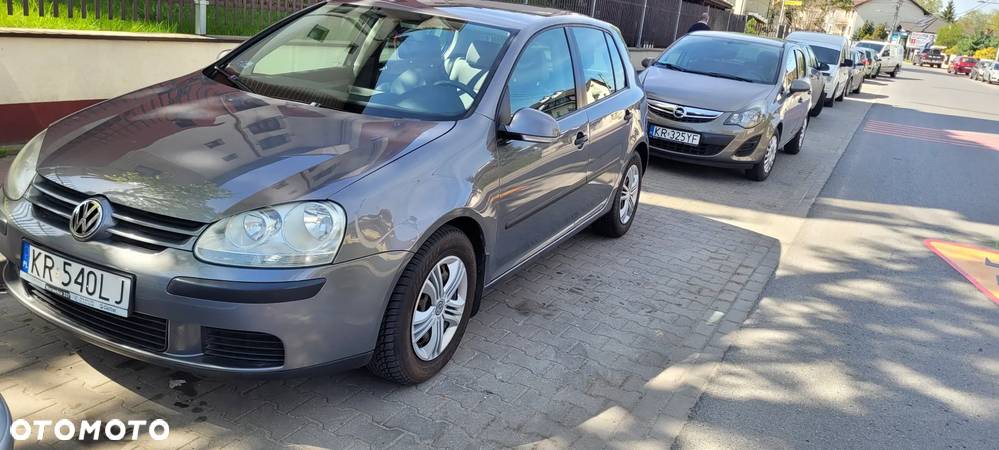 Volkswagen Golf V 1.6 Comfortline - 2