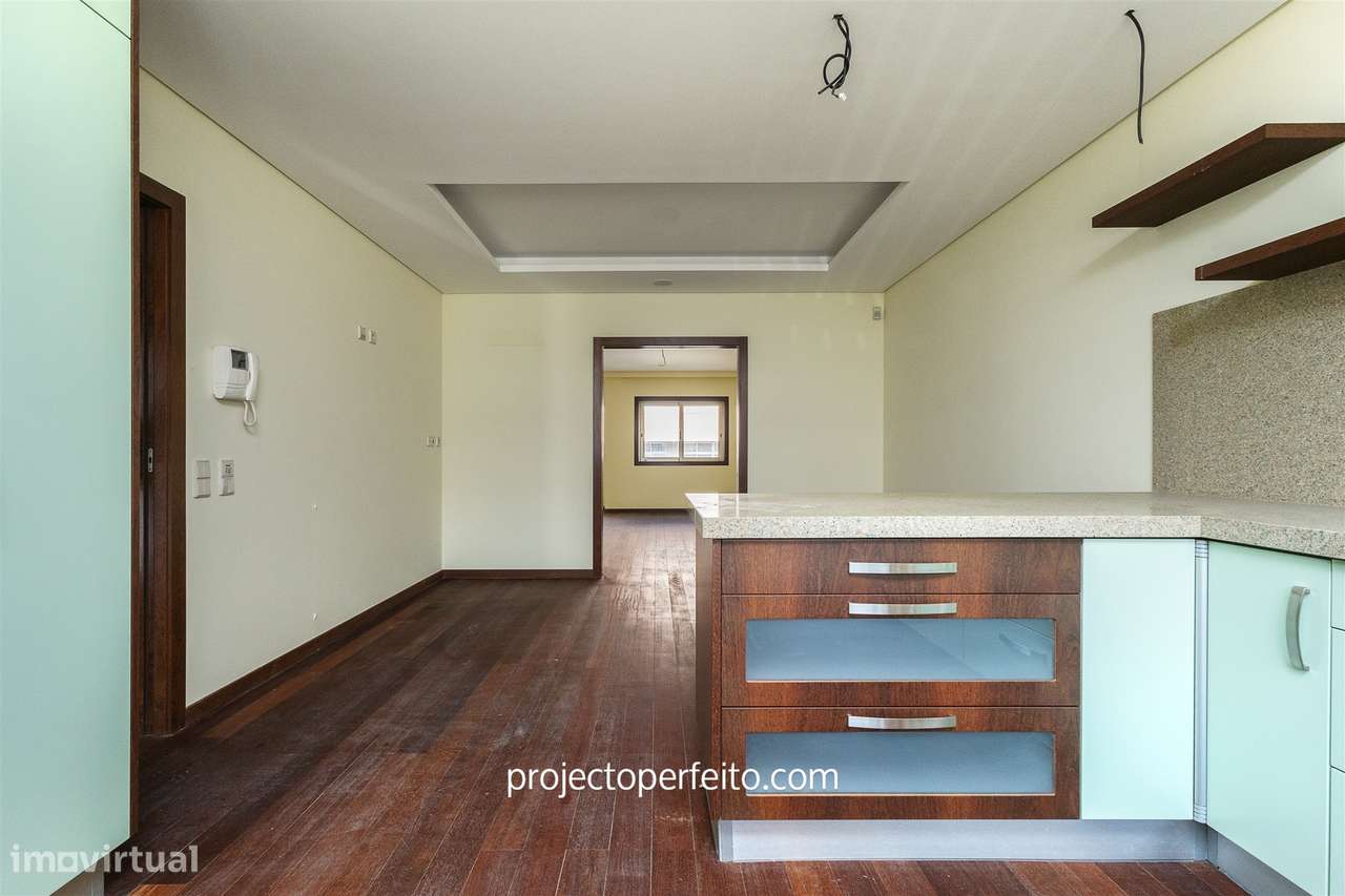 Moradia em Banda T4 Venda em Mafamude e Vilar do Paraíso,Vila Nova de - Grande imagem: 5/25