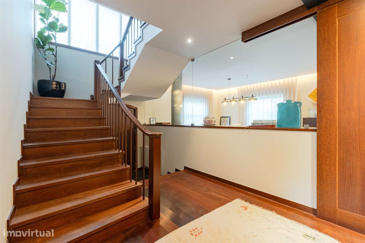 Moradia T3 com Jardim Próxima do Parque da Cidade - Grande imagem: 5/22