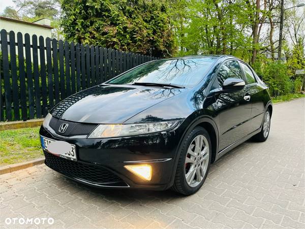 Honda Civic 1.8 GT Special Edition - 11