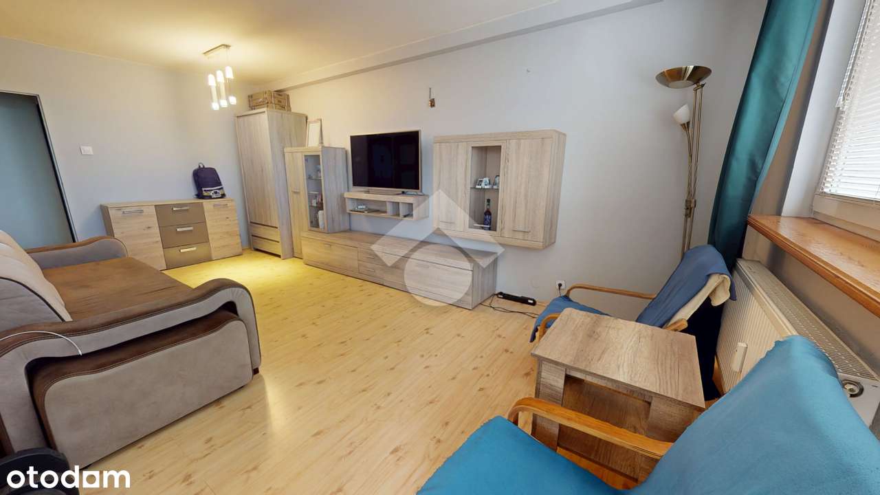 Przestronne 2 pokoje z osobną kuchnią, balkonem i piwnicą-0