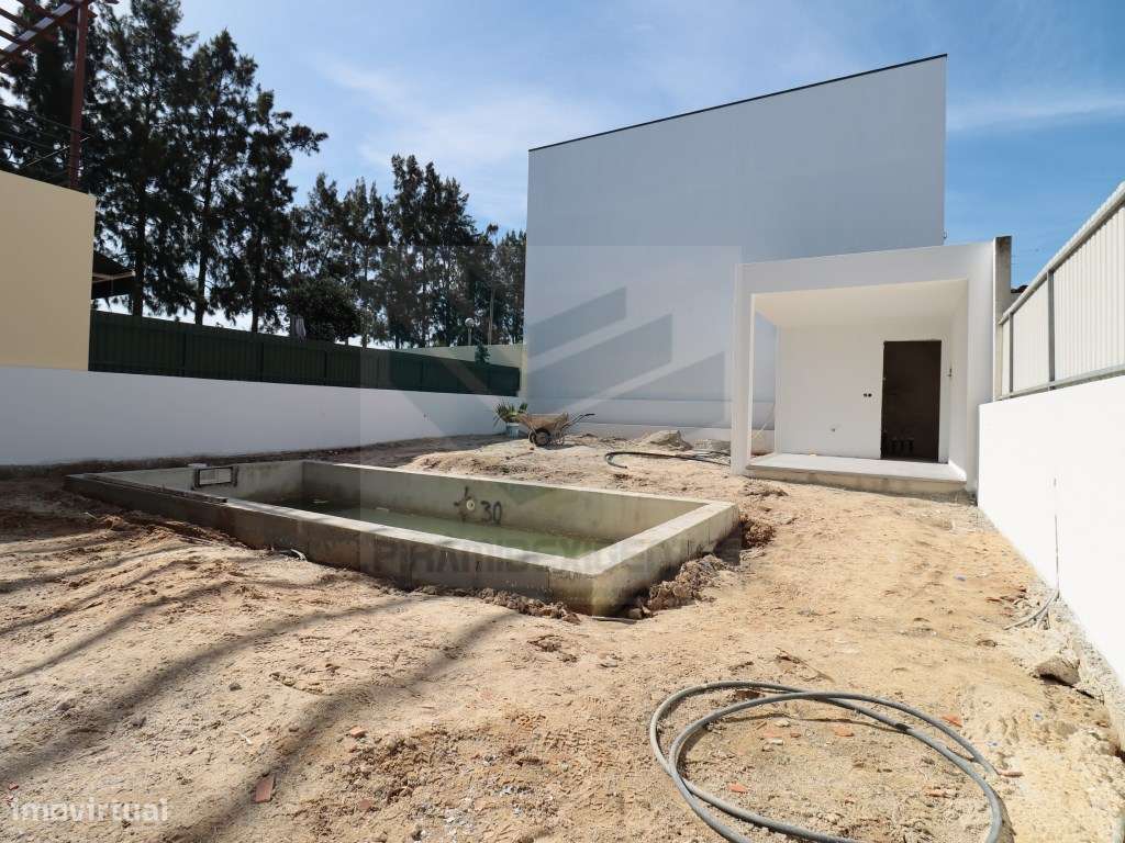 Moradia, Lavandaria, Piscina, Excelente Localização AZEITÃO!-13