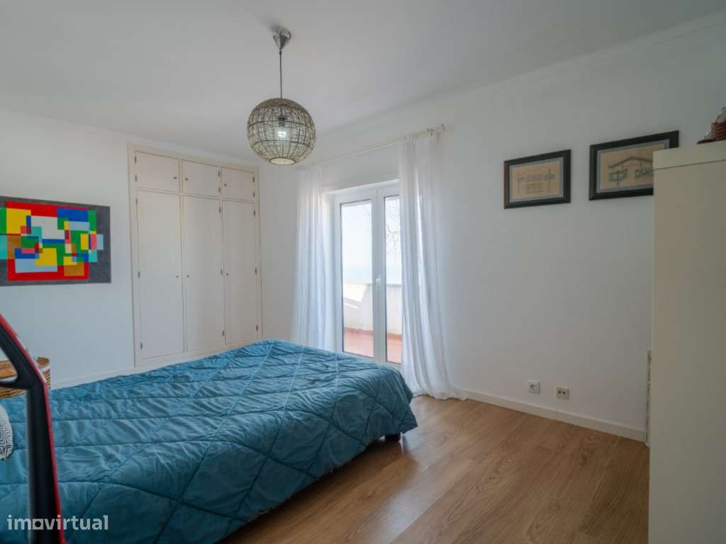 Apartamento T3 com varanda e vista deslumbrante para a Praia do Nor...-18