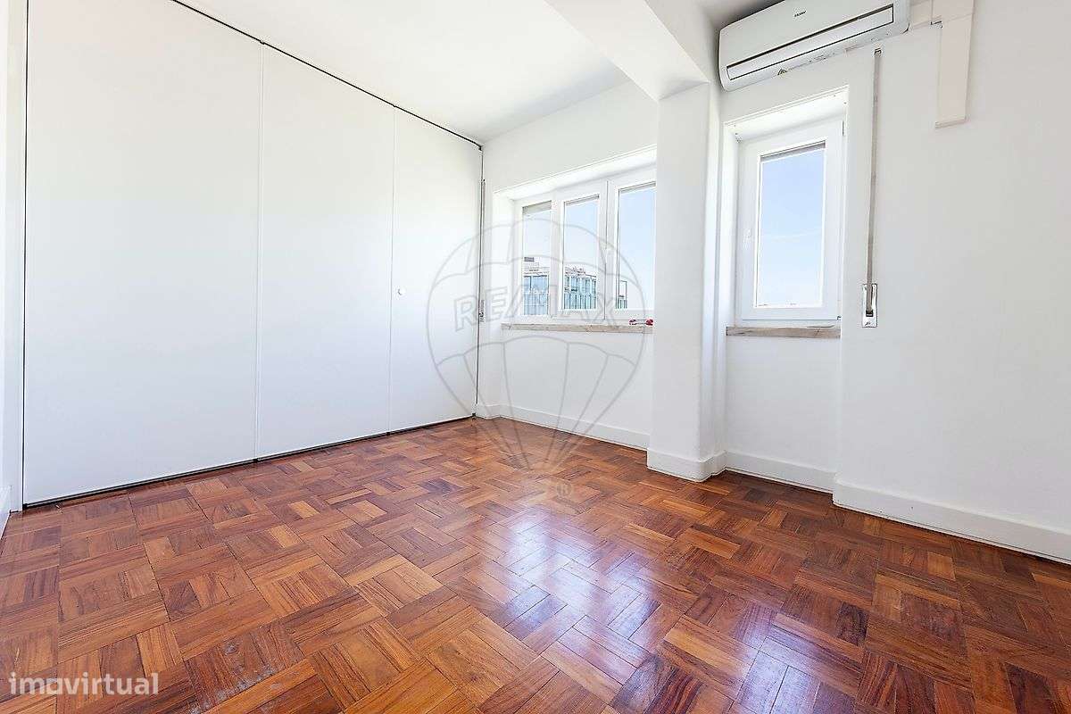 Escritório  para arrendamento - Grande imagem: 5/37